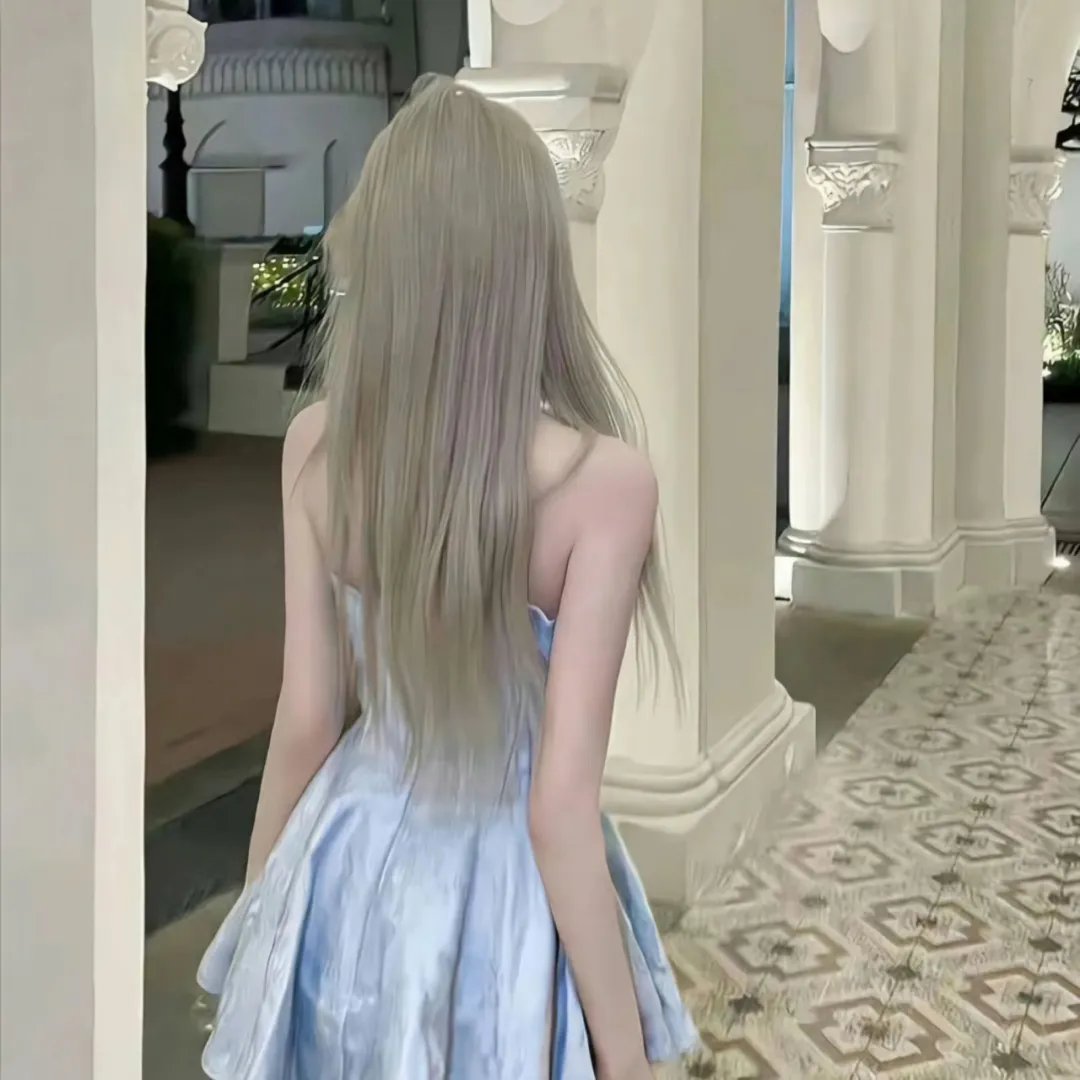 男性新娘子